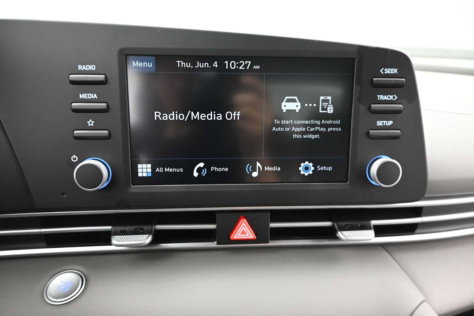 New 2026 Hyundai Elantra Sport FWD image 19