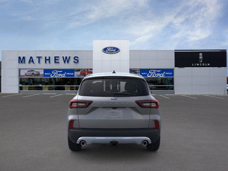 New 2026 Ford Escape SE w/ Class II Trailer Tow Package image 5