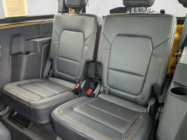 Used 2022 Ford Bronco Badlands w/ Sasquatch Package image 16