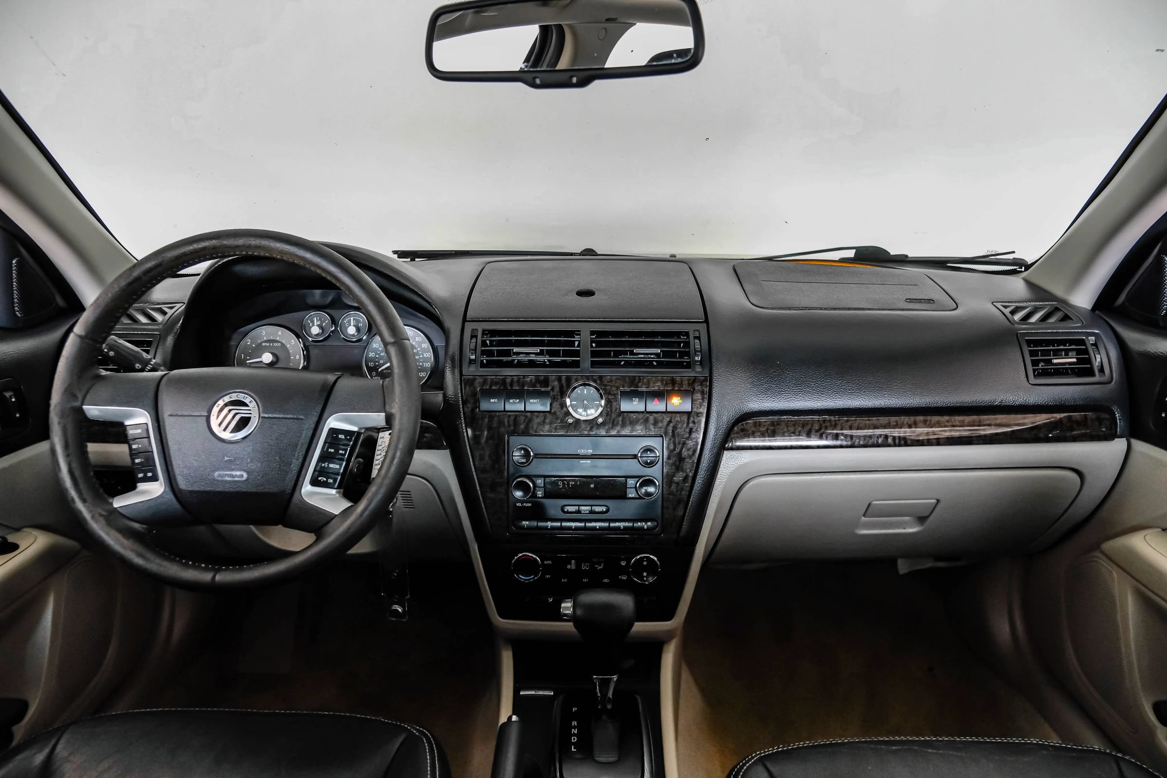Used 2008 Mercury Milan Premier FWD image 13
