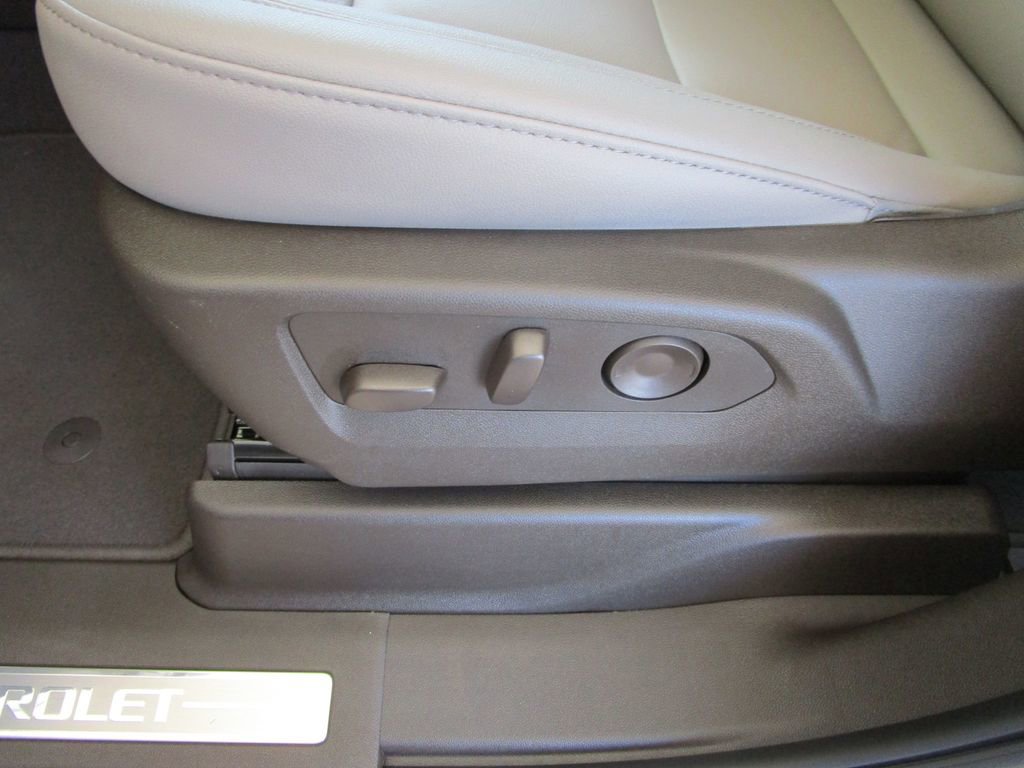 New 2026 Chevrolet Tahoe LT w/ Comfort Package RWD image 28