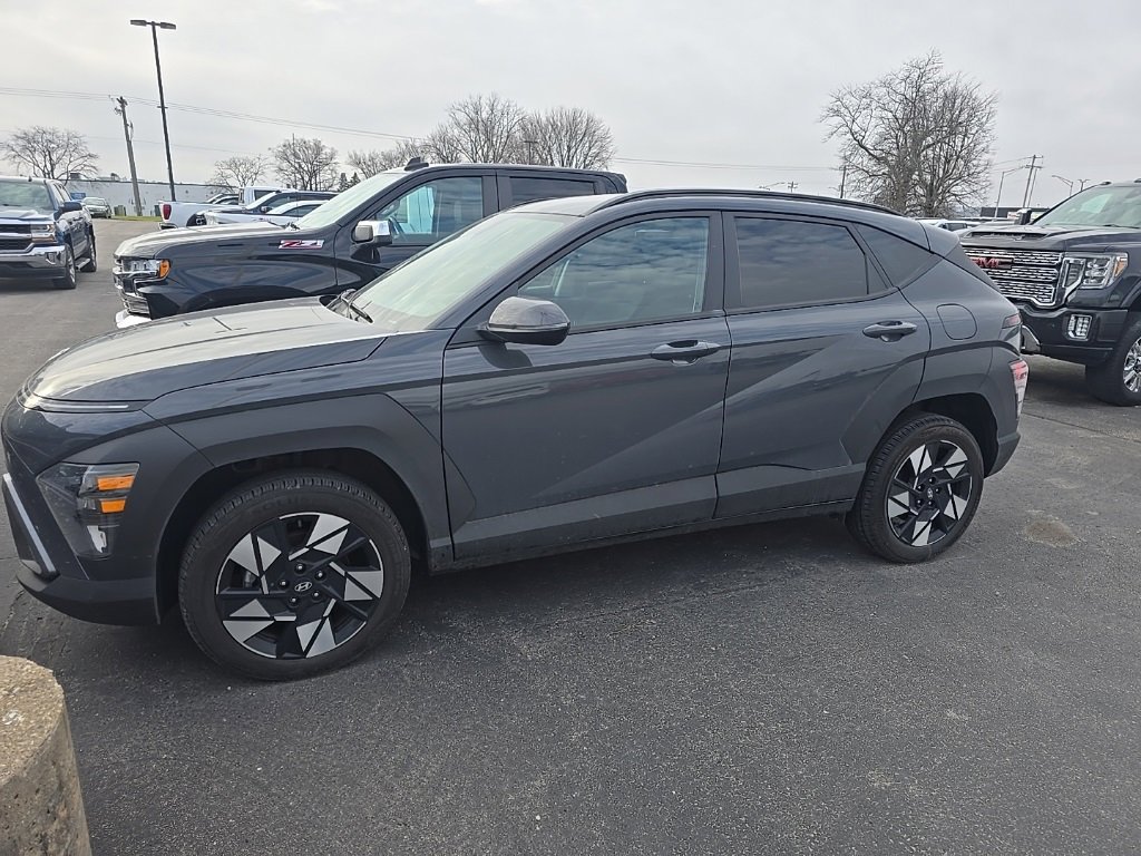 Used 2024 Hyundai Kona SEL w/ Convenience Package