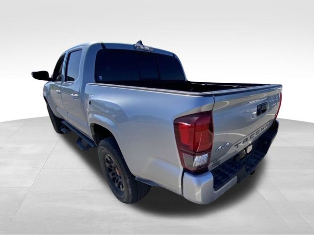 Used 2022 Toyota Tacoma SR image 8