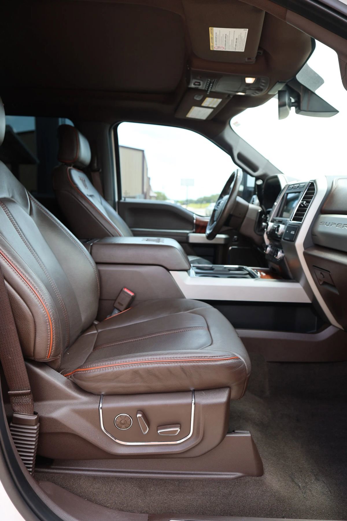 Used 2017 Ford F250 King Ranch w/ King Ranch Ultimate Package AWD/4WD image 30