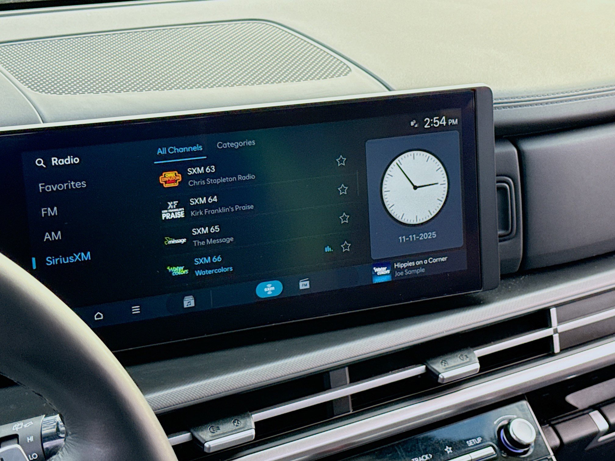 Used 2025 Hyundai Santa Fe SEL image 10