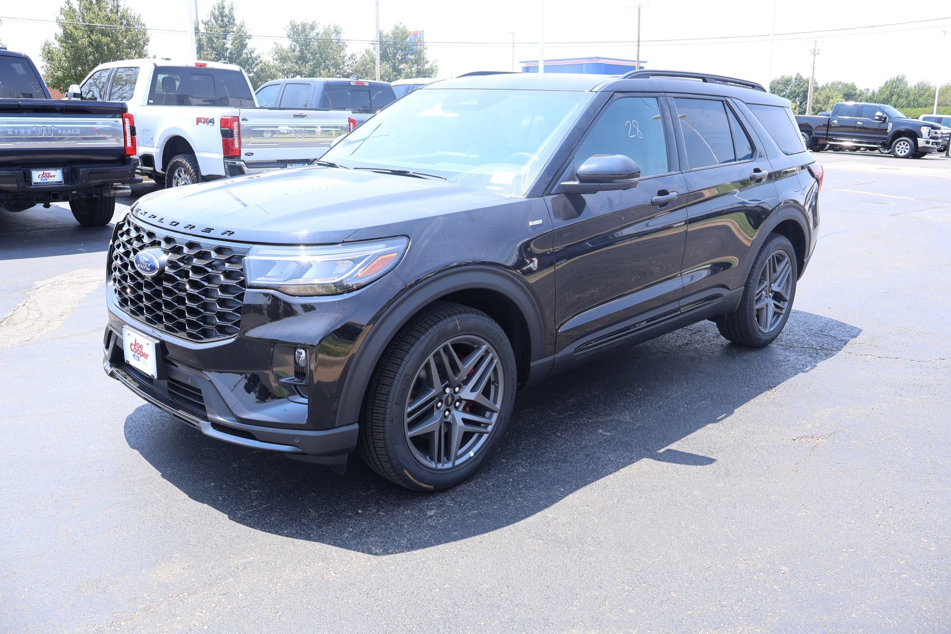 New 2026 Ford Explorer ST-Line w/ ST-Line Street Pack AWD/4WD image 11
