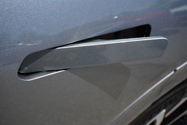 New 2025 Chevrolet Equinox EV LT image 14