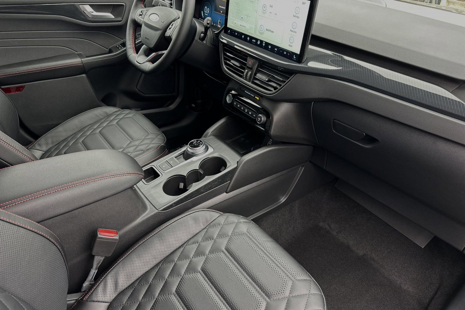 New 2024 Ford Escape ST-Line Elite w/ Premium Technology Package AWD/4WD image 13
