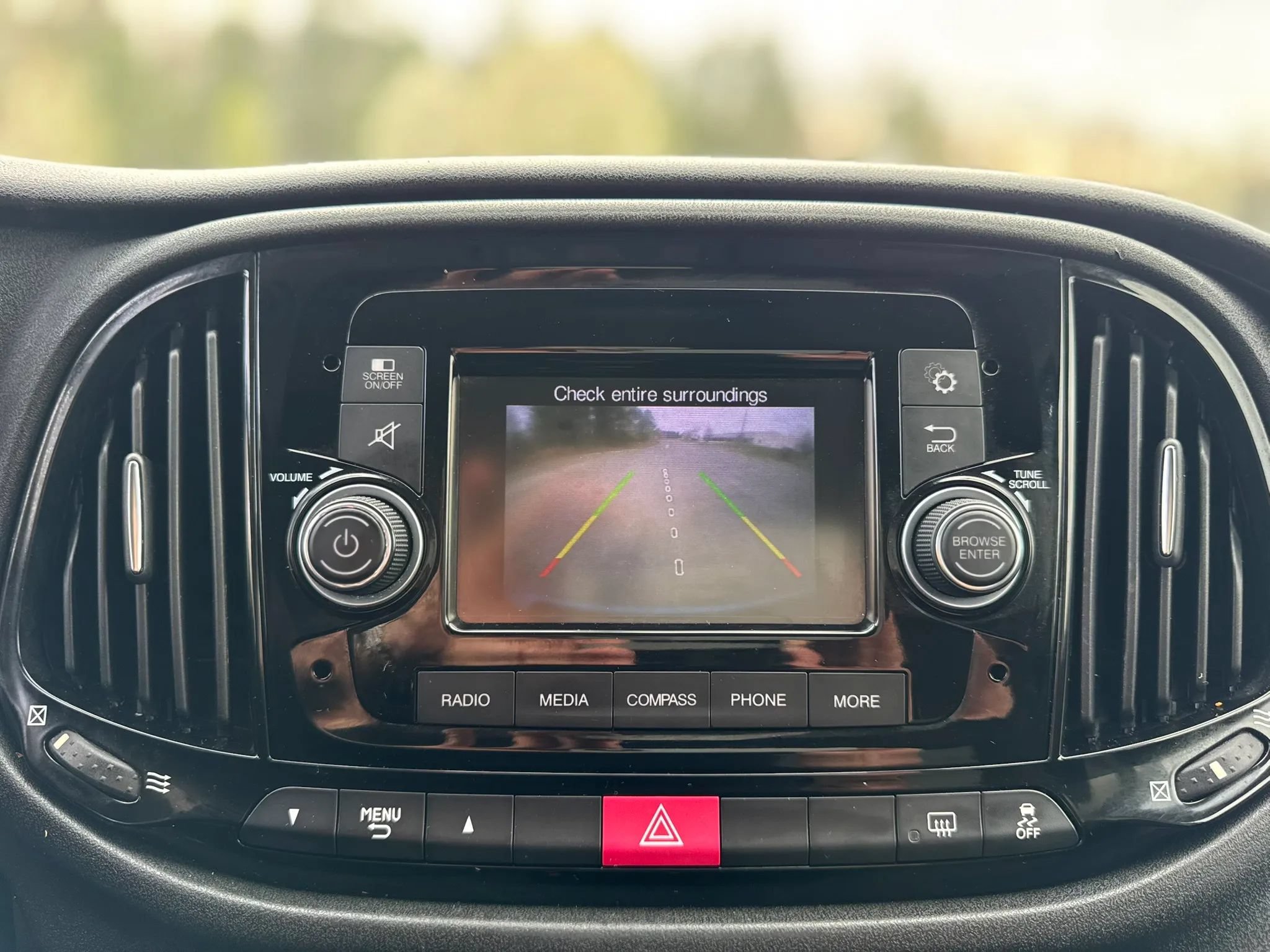 Used 2019 RAM ProMaster City Tradesman SLT FWD image 18