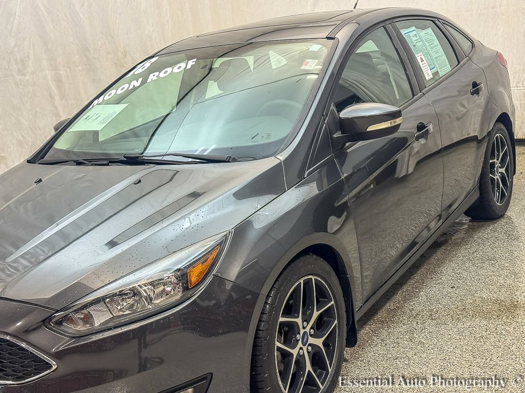 Used 2018 Ford Focus SEL FWD image 4