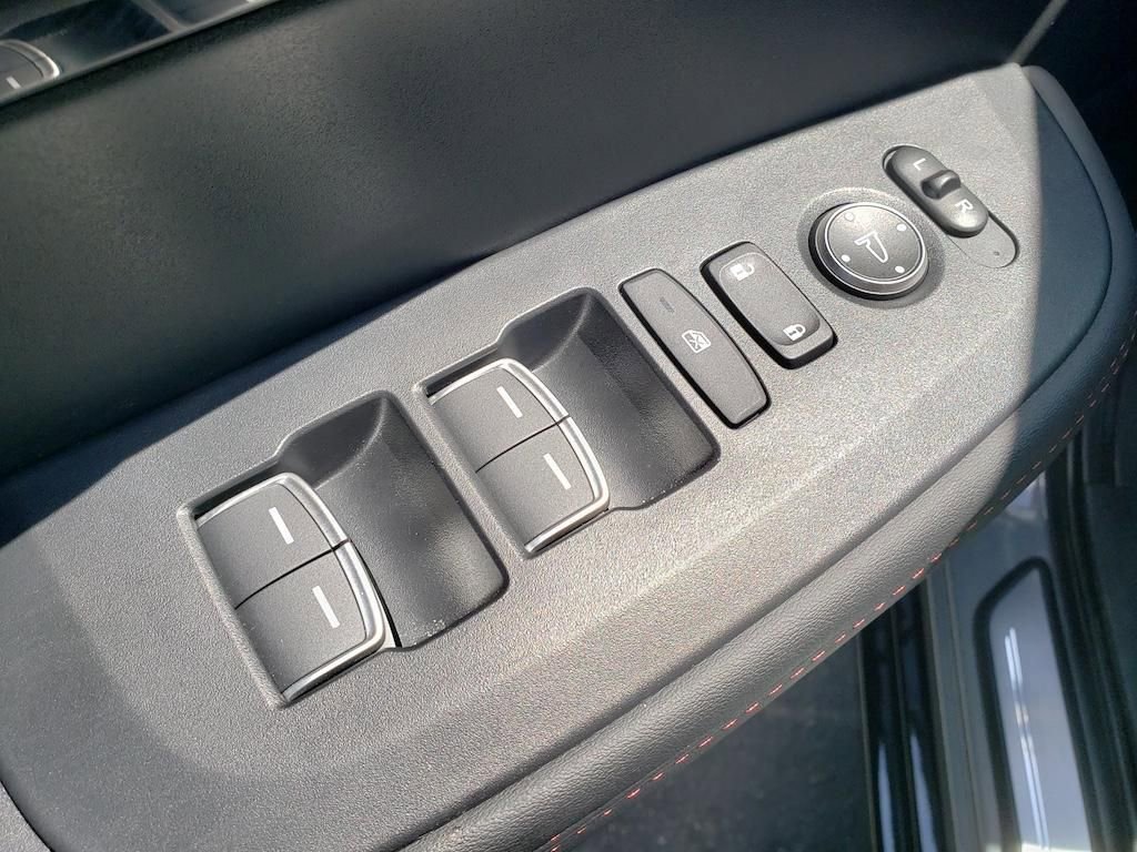 Certified 2025 Acura ADX A-Spec image 21