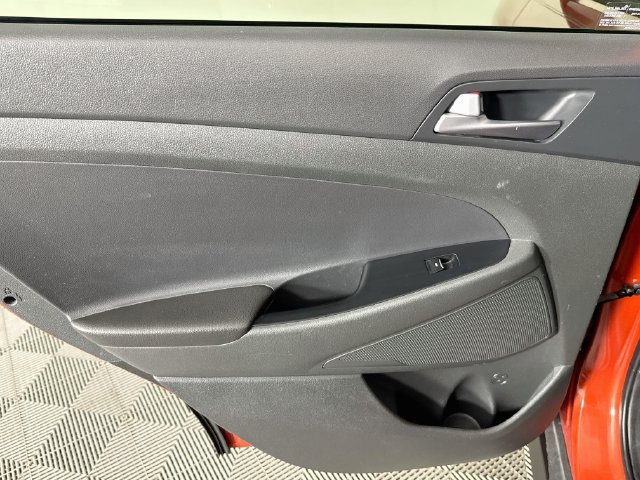 Used 2016 Hyundai Tucson Limited FWD image 23