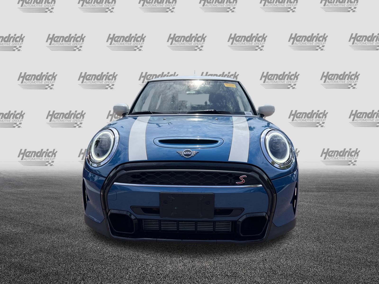 Used 2023 MINI Cooper S FWD image 3
