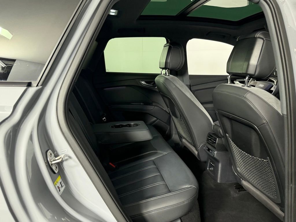 Used 2025 Audi Q4 e-tron Premium Plus w/ Premium Plus image 27