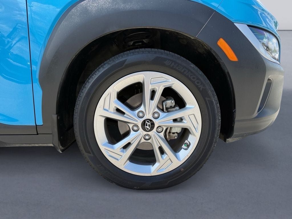 Used 2022 Hyundai Kona SEL FWD image 9