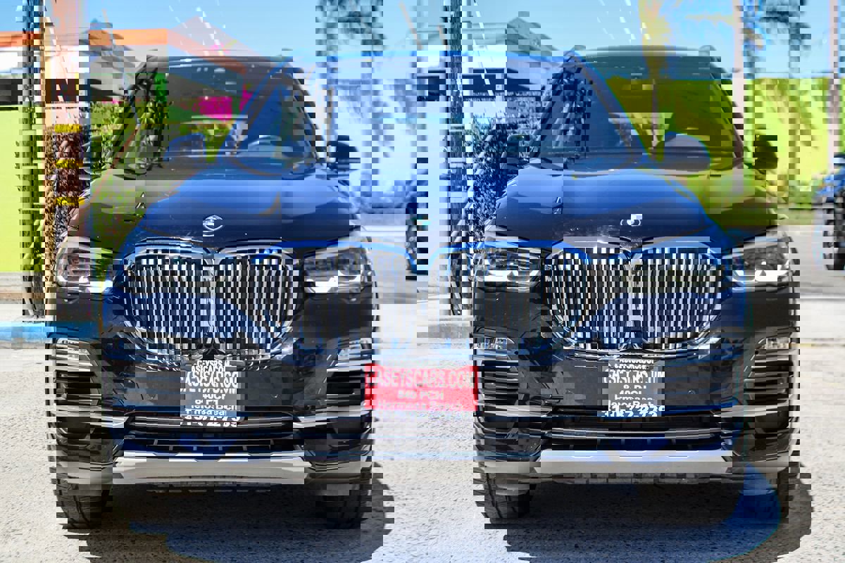Used 2020 BMW X5 xDrive40i w/ Premium Package image 9