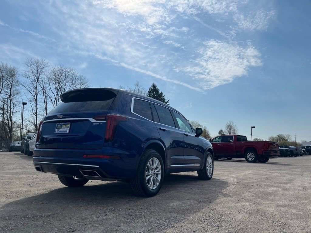 Used 2025 Cadillac XT6 Luxury AWD/4WD image 5