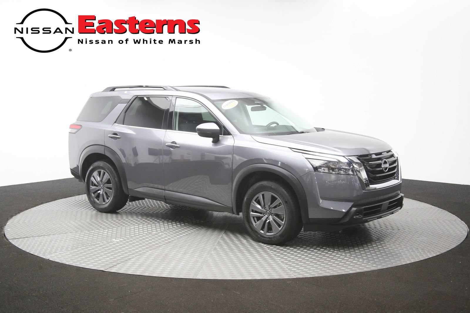 Used 2025 Nissan Pathfinder SV FWD image 49