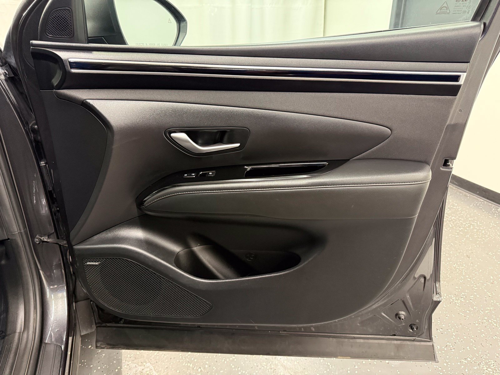 Used 2022 Hyundai Tucson Limited AWD/4WD image 8