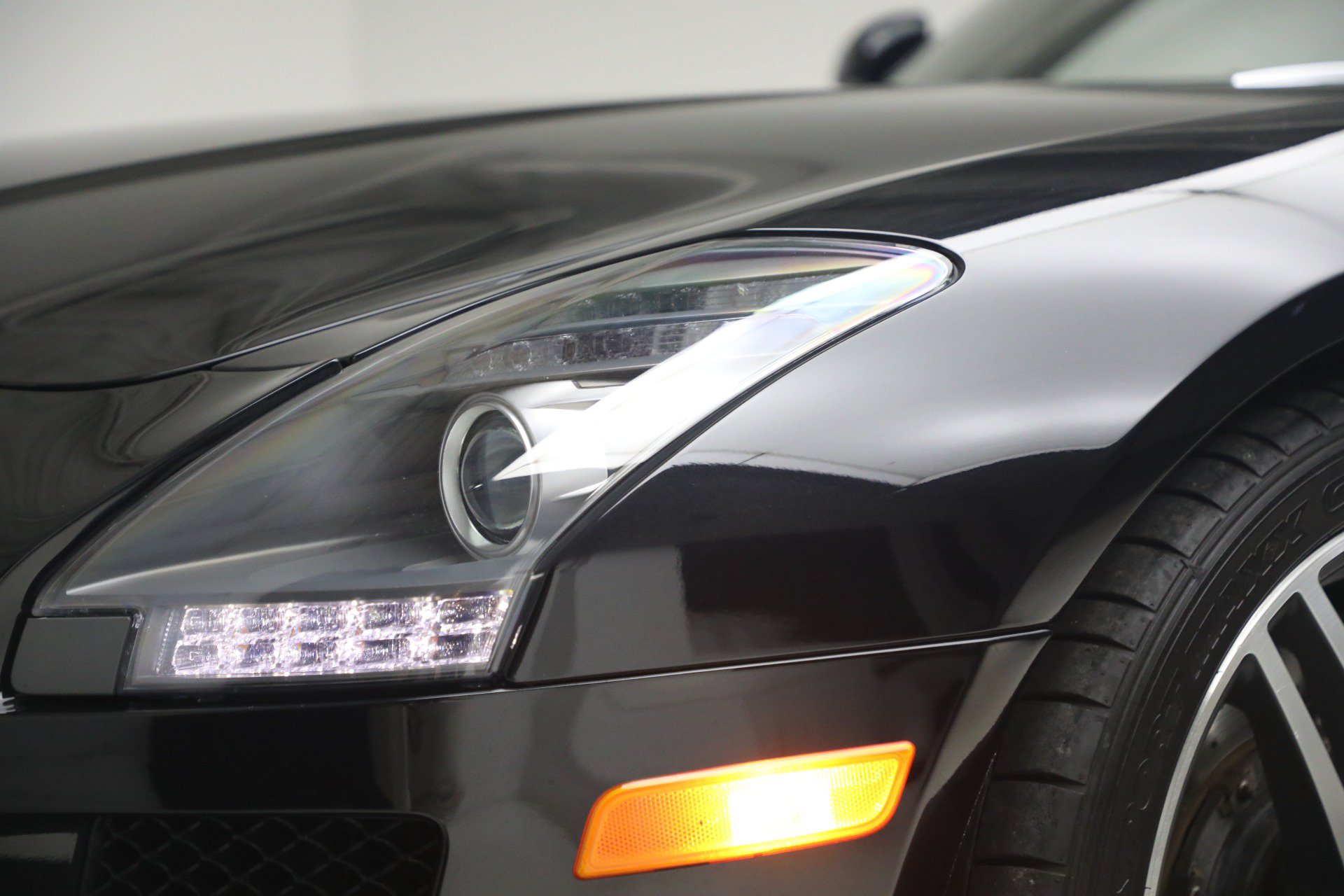 Used 2012 Mercedes-Benz SLS AMG Roadster image 38