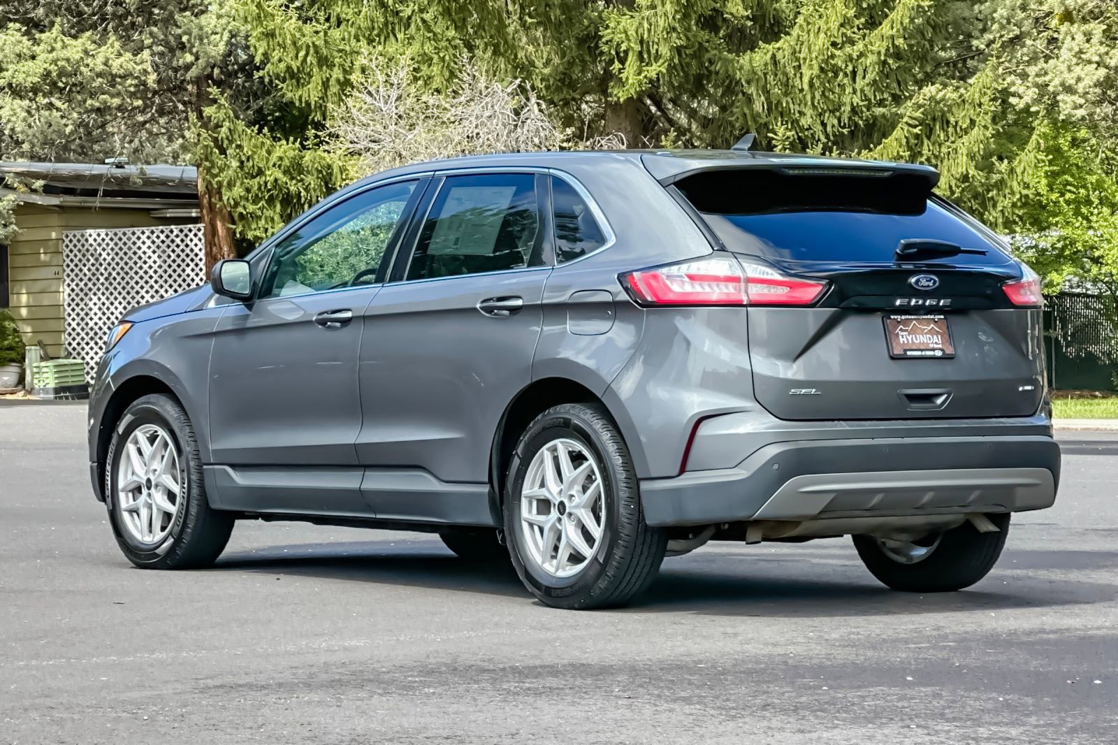 Used 2024 Ford Edge SEL AWD/4WD image 6