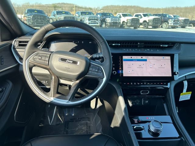New 2026 Jeep Grand Cherokee Limited image 10