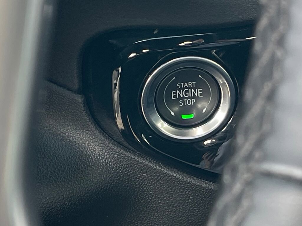 Used 2025 Chevrolet Silverado 2500 LT w/ Safety Package image 19