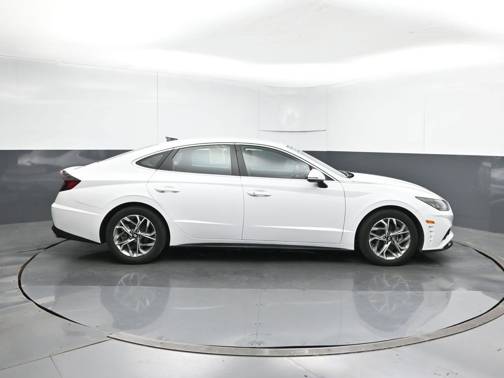 Used 2023 Hyundai Sonata SEL w/ Cargo Package image 6