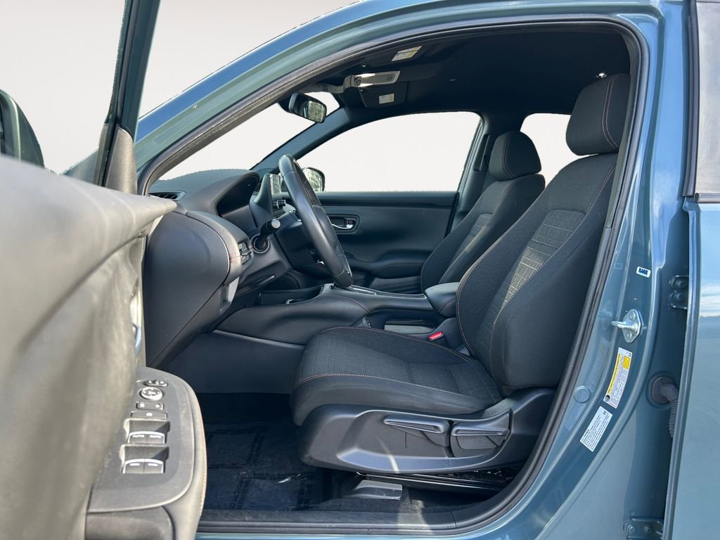Used 2024 Honda HR-V Sport image 16