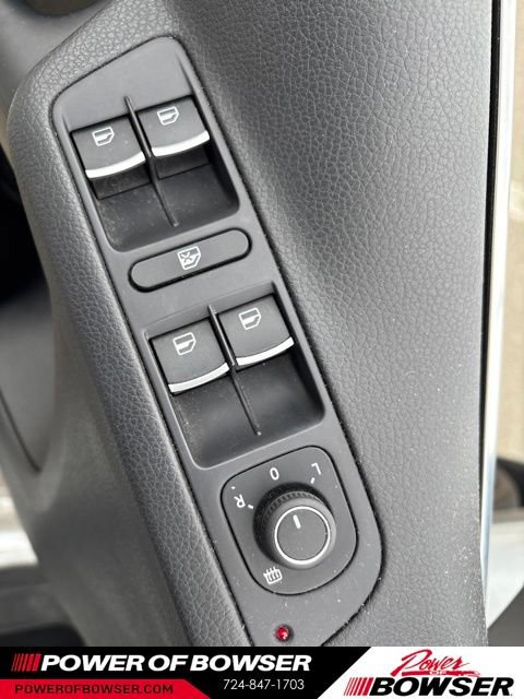 Used 2016 Volkswagen Tiguan SE AWD/4WD image 15