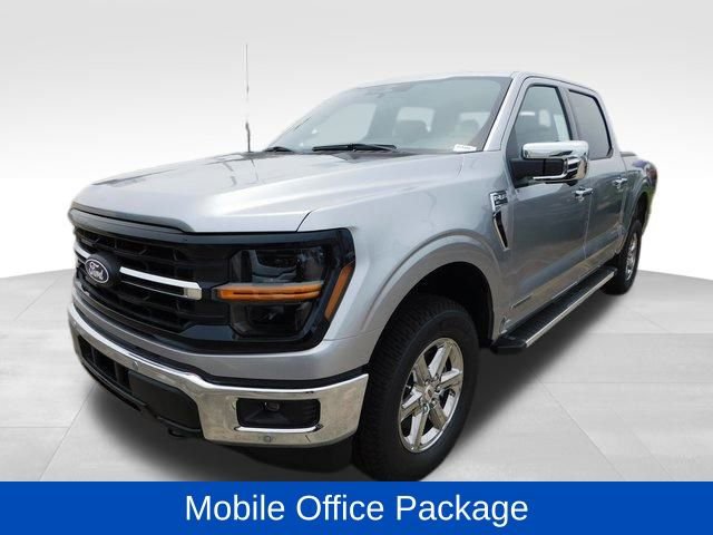 Used 2025 Ford F150 XLT w/ Equipment Group 302A MID image 3