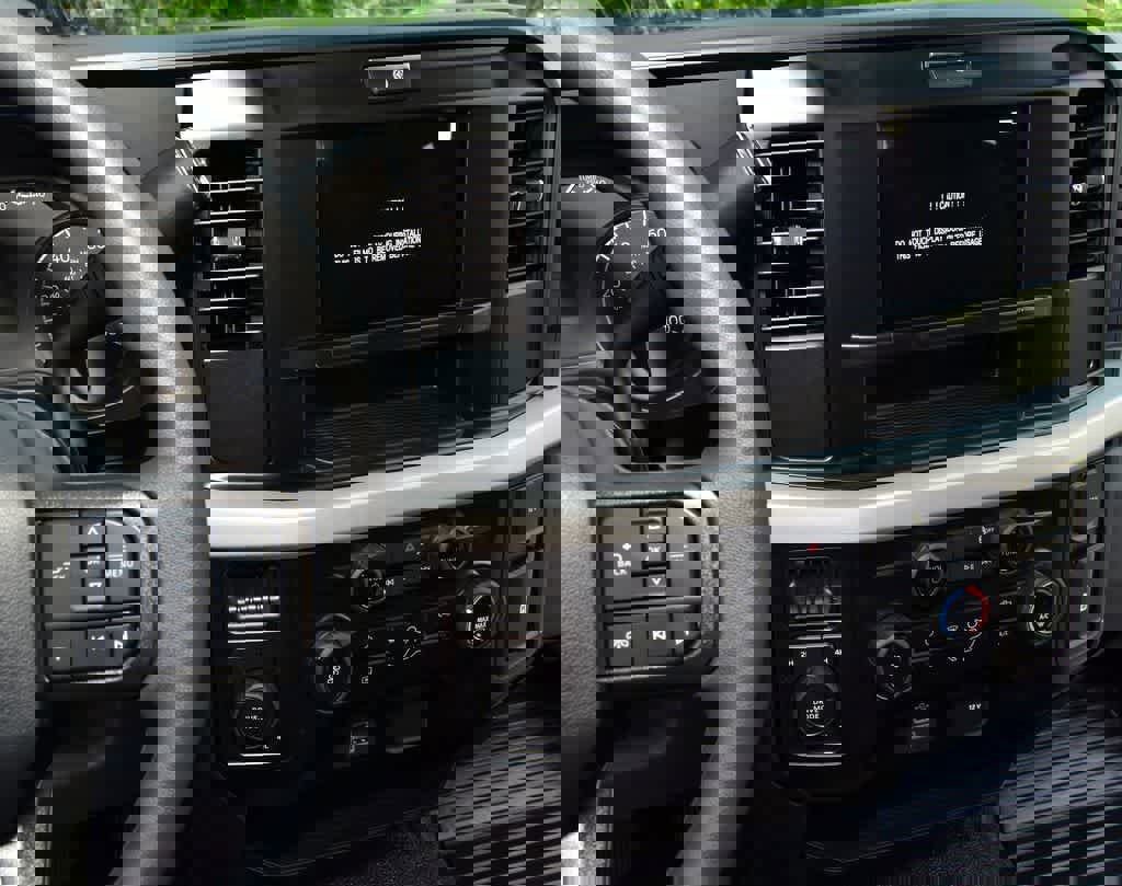 New 2025 Ford F350 XL w/ XL Chrome Package image 35