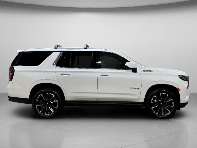 Used 2023 Chevrolet Tahoe High Country w/ Premium Package 2 AWD/4WD image 2