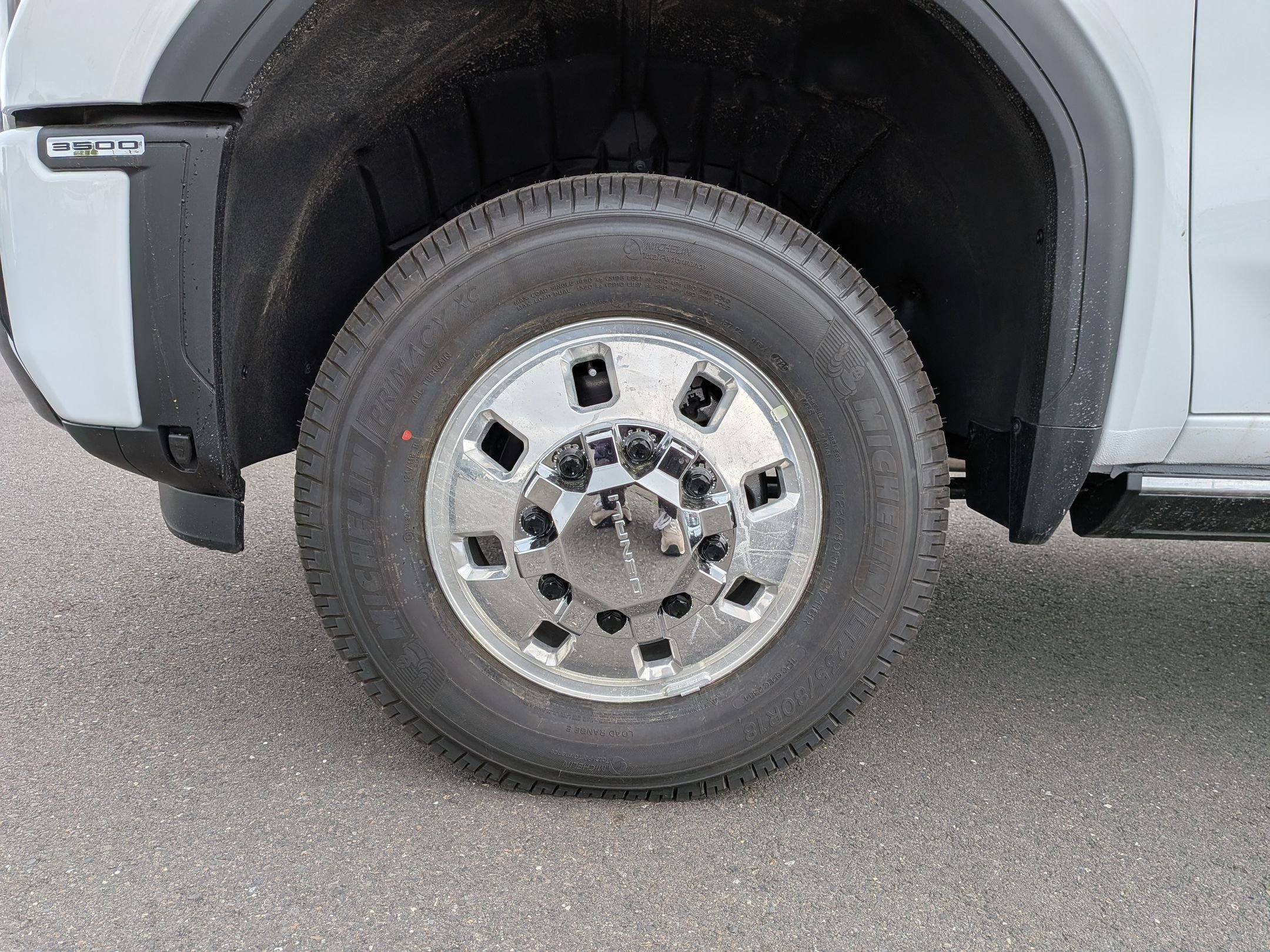New 2026 GMC Sierra 3500 Denali Ultimate AWD/4WD image 33