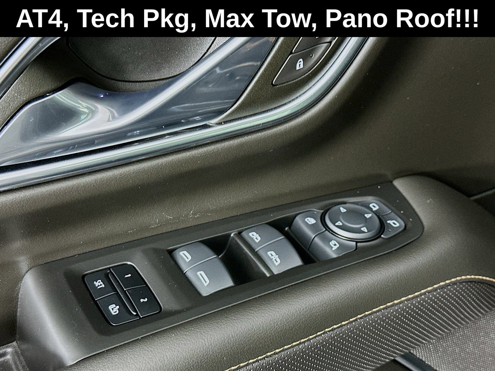 Used 2024 GMC Yukon AT4 w/ Technology Package AWD/4WD image 19