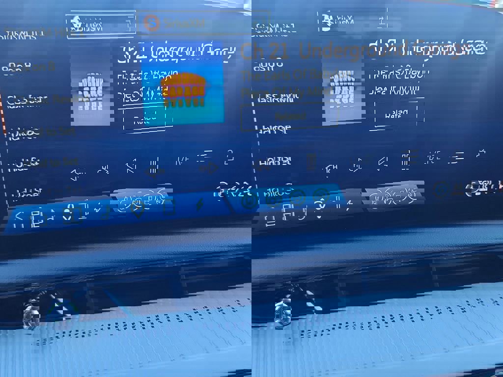 New 2026 Cadillac Optiq Luxury 2 AWD/4WD image 11