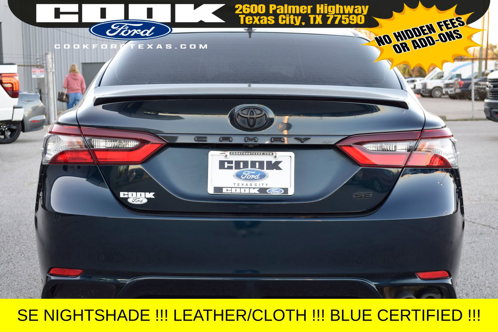 Used 2021 Toyota Camry SE w/ Convenience Package image 5