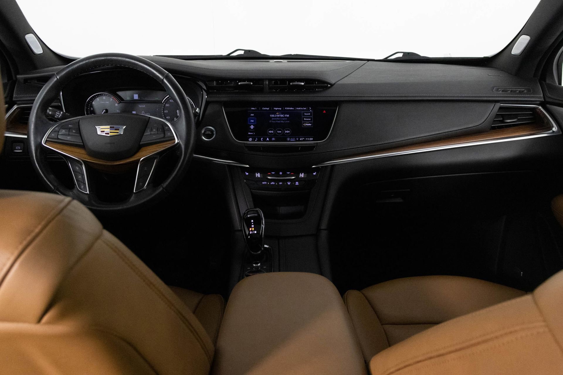 Used 2023 Cadillac XT5 Premium Luxury w/ LPO, Floor Liner Package image 23