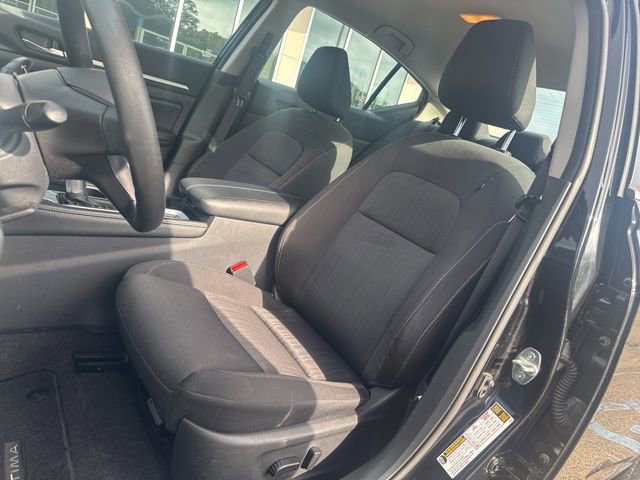 Used 2023 Nissan Altima 2.5 SV image 18