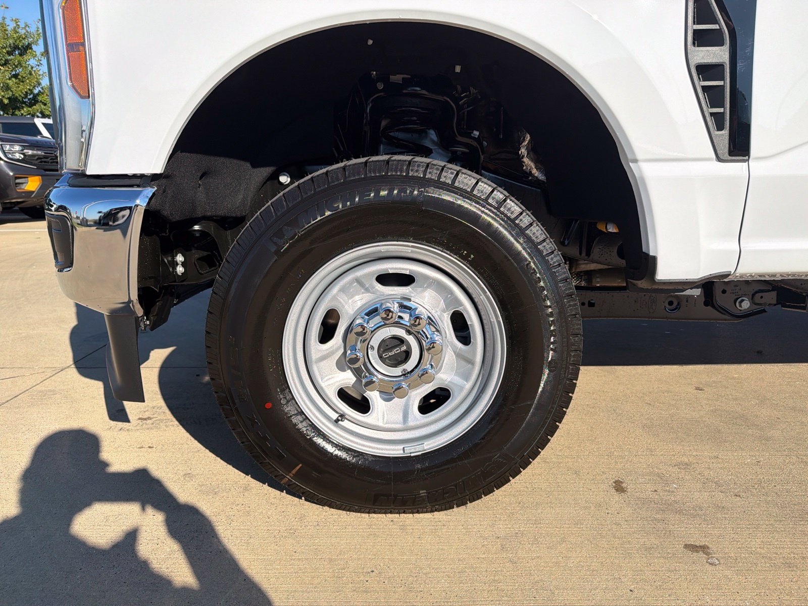 New 2027 Ford F250 XL w/ XL Chrome Package AWD/4WD image 9