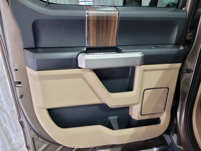 Used 2015 Ford F150 Lariat w/ Max Trailer Tow Package image 53