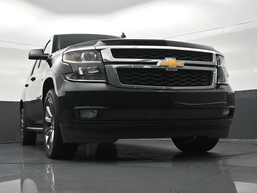 Used 2019 Chevrolet Suburban LT AWD/4WD image 29