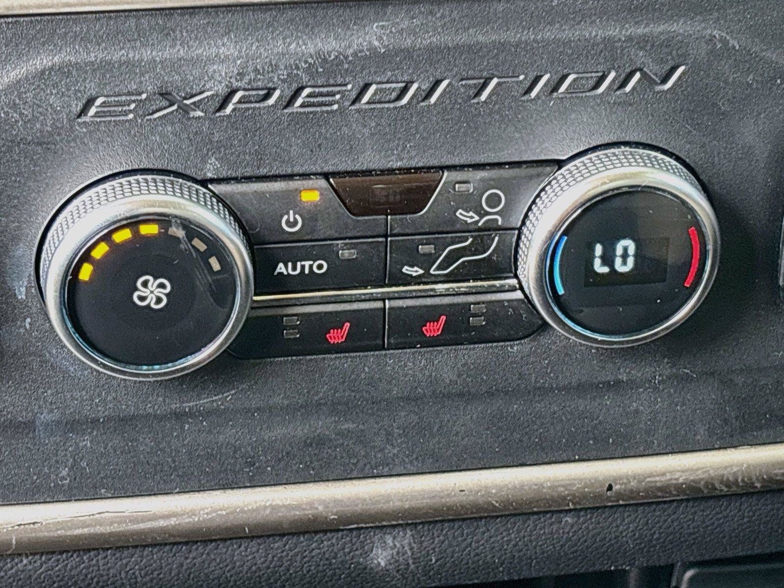Used 2024 Ford Expedition Max Limited AWD/4WD image 27