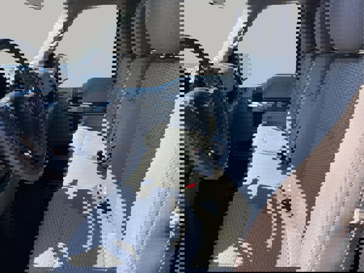 Used 2017 Ford F150 XLT w/ Trailer Tow Package image 21