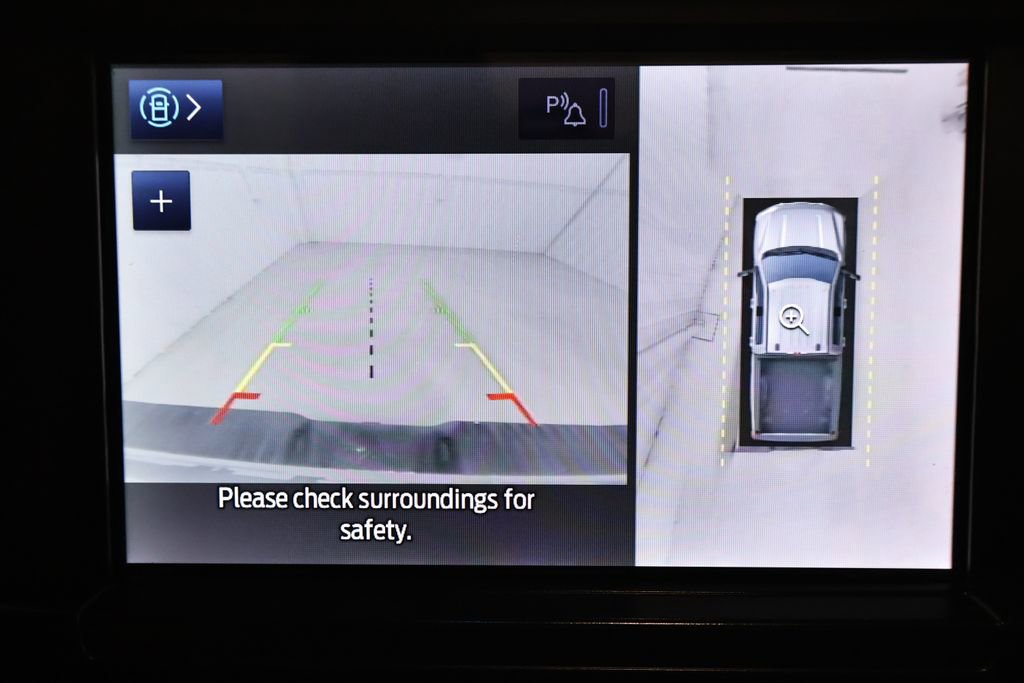 Certified 2023 Ford F350 XLT w/ 360-Degree Camera Package AWD/4WD image 24