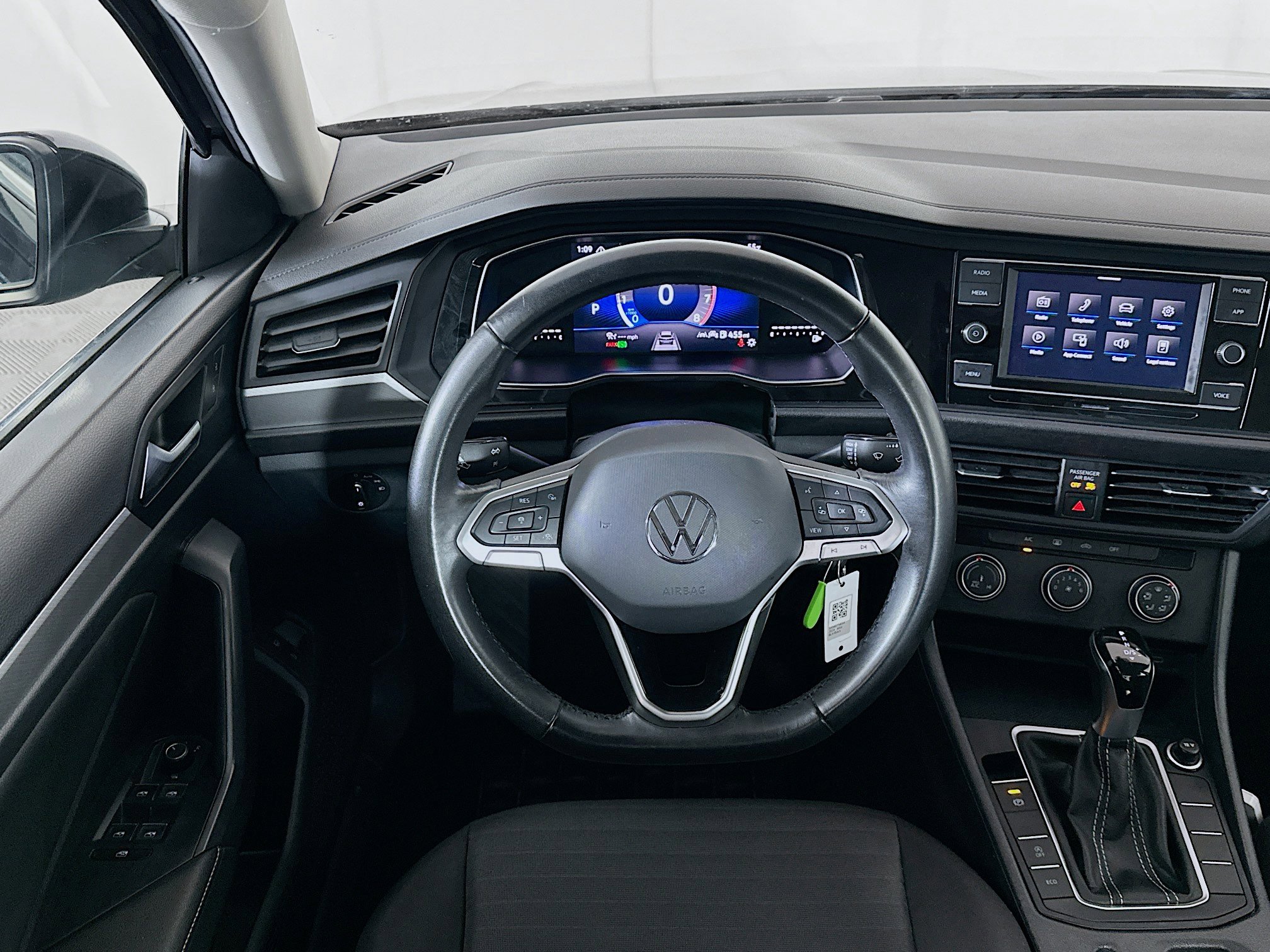 Used 2024 Volkswagen Jetta S image 18