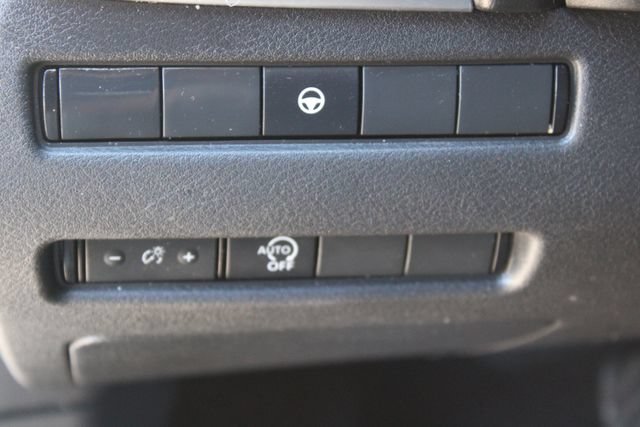 Used 2023 Nissan Rogue SV FWD image 11