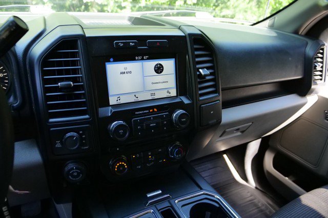 Used 2017 Ford F150 XL w/ Equipment Group 101A Mid AWD/4WD image 3
