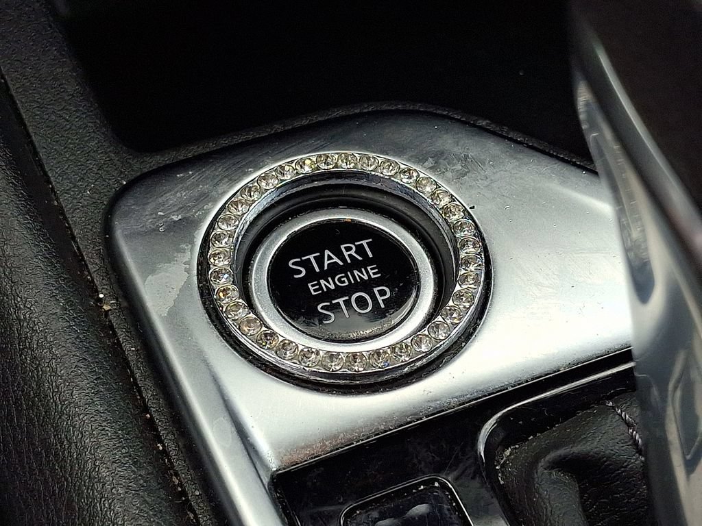 Used 2020 Nissan Sentra SV w/ Electronics Package FWD image 22