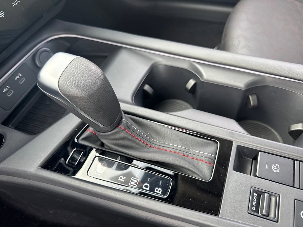 New 2026 Nissan Sentra SR w/ SR Premium Package image 21